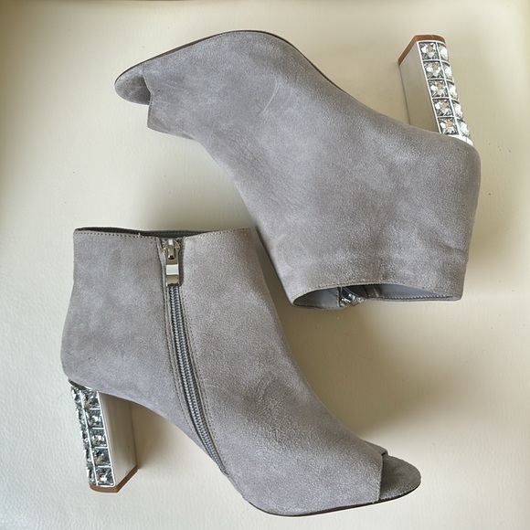 Town Shoes Grey Suede Open Toe Booties with Crystal Heels - Picture 2 of 9